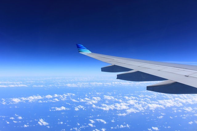 travel_aeroplane_blue_sky